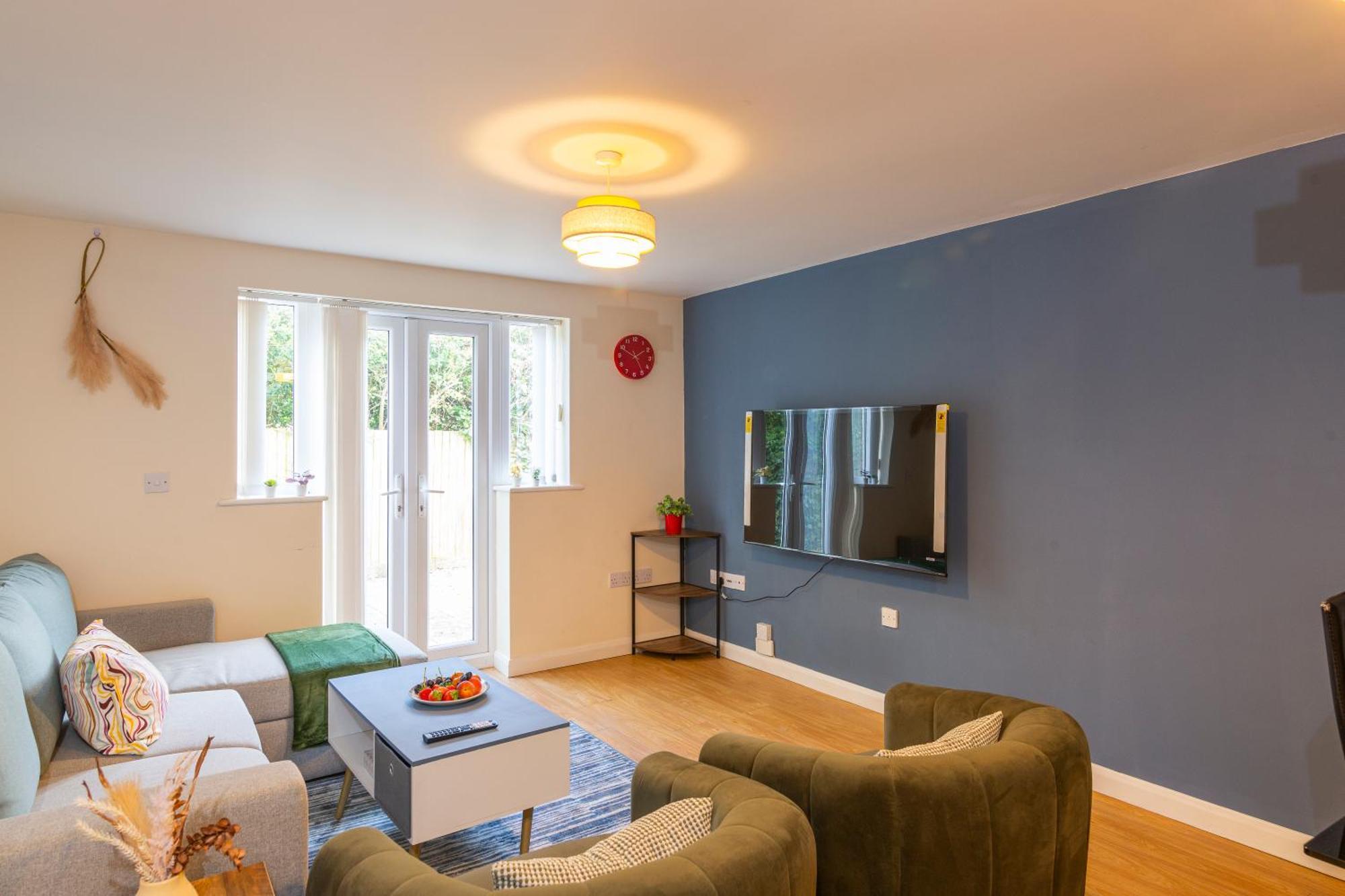 The Vogue Stay, 3 Bedrooms, 2 Bathrooms, Ideal For Jr & Oxford Hospitals, Free Carpark, Conveniently Located For Ring Road Access, 2 Miles From Oxford City Centre Easy Car & Bus Route Kültér fotó